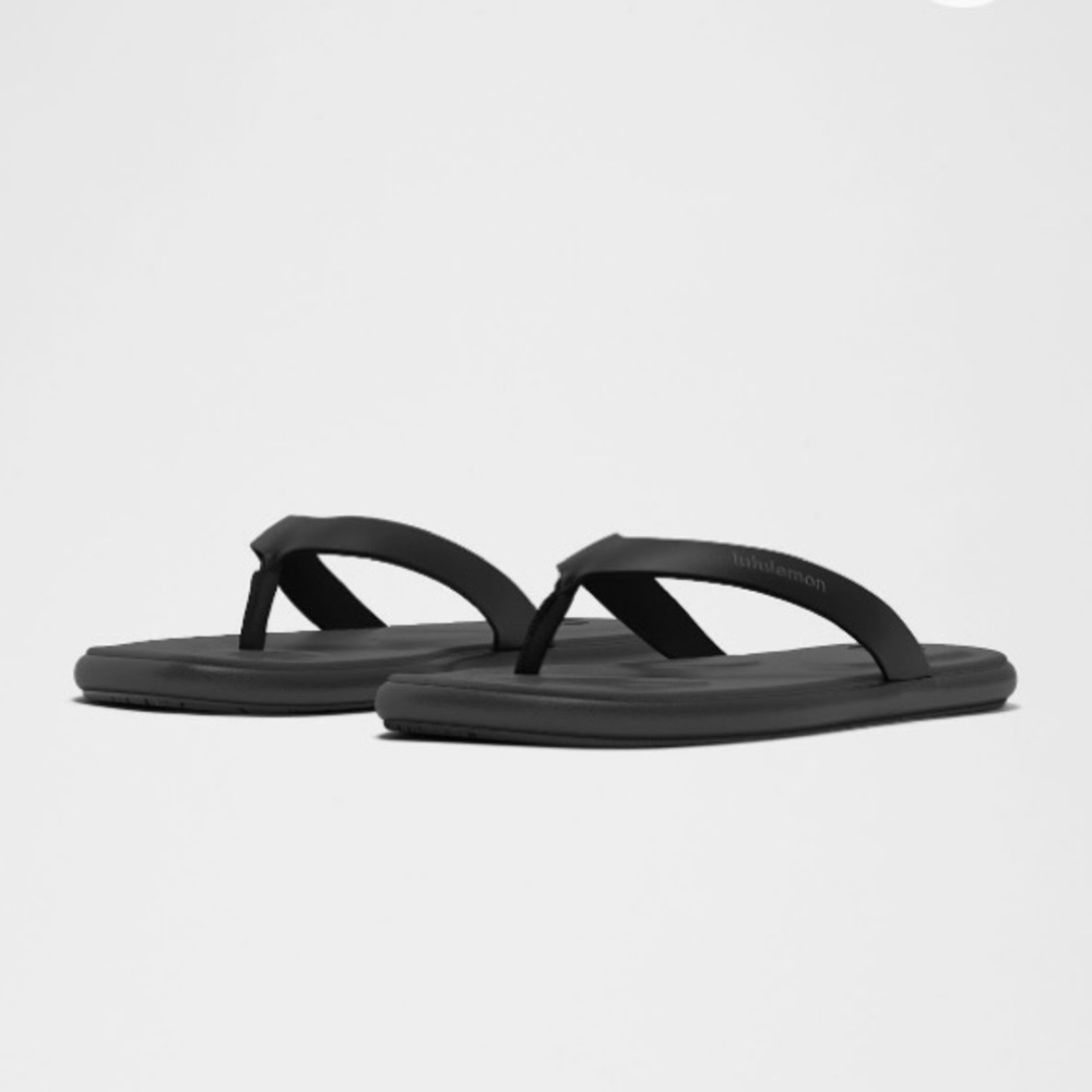 Lululemon Women's Restfeel Flip-Flop - NEW in Box w/tags